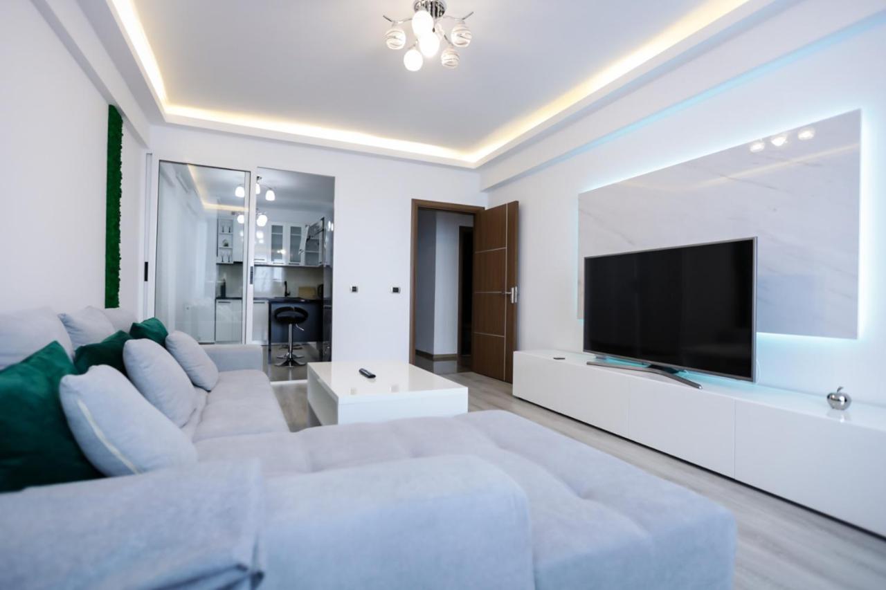 Isaran Apartament With Panoramic City View Braşov Eksteriør bilde